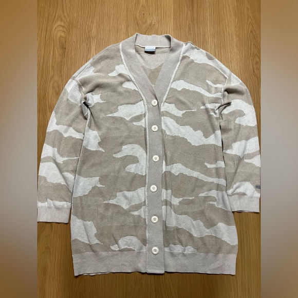 Columbia Women’s Cardigan Sweater - Size Large - Cream Camo - Picture 4 of 7